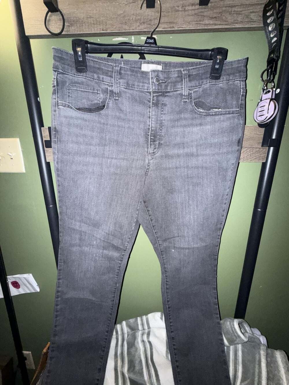 Universal Thread High Rise Skinny Jeans Size 16/33R Gray